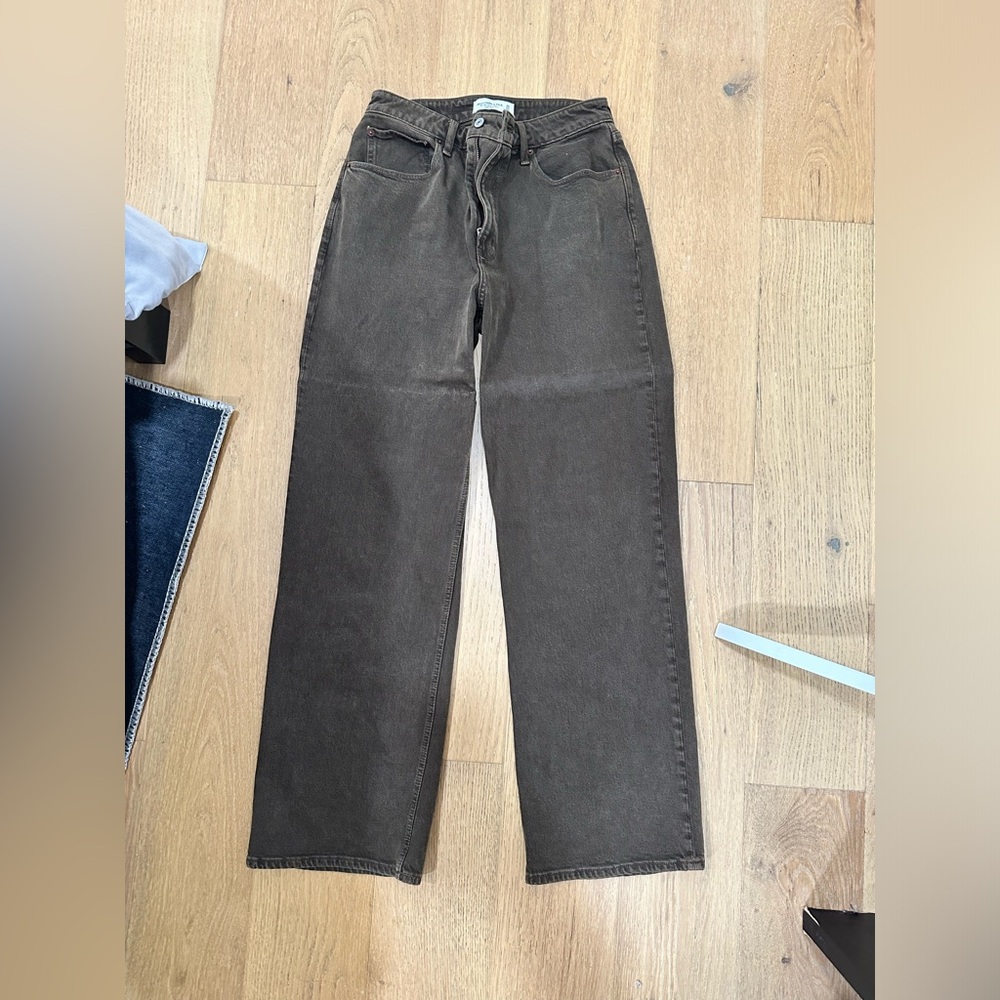 Abercrombie curve denim